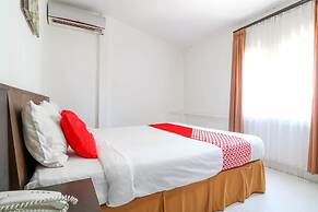 Capital O 1666 Grand Pudjawan Hotel Near Kuta Beach