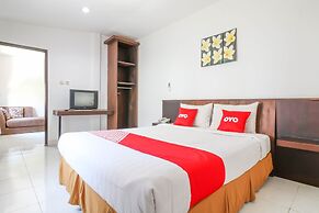 Capital O 1666 Grand Pudjawan Hotel Near Kuta Beach