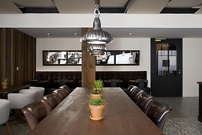 Hotel Praktik Vinoteca