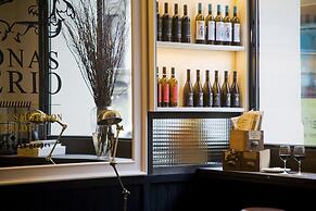 Hotel Praktik Vinoteca