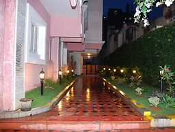 Sterling Living Space - Residency Road