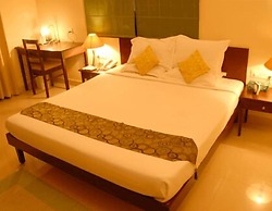 Sterling Living Space - Residency Road