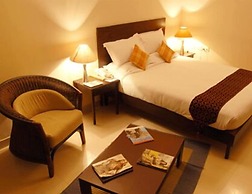 Sterling Living Space - Residency Road