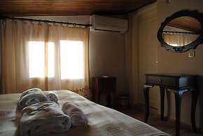 Silenos Boutique Hotel