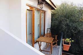 Silenos Boutique Hotel