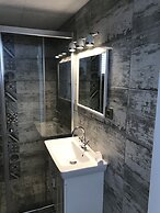 Silenos Boutique Hotel