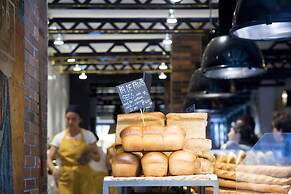 Hotel Praktik Bakery