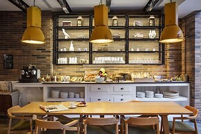 Hotel Praktik Bakery