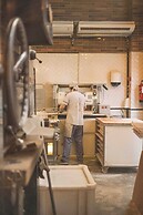 Hotel Praktik Bakery