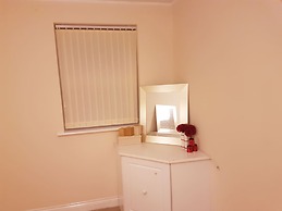 Genesis Home Serviced Apartment