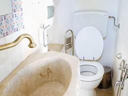 La Casa di Pietra tra Trapani e Palermo