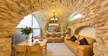 Vacation in the old city of Safed