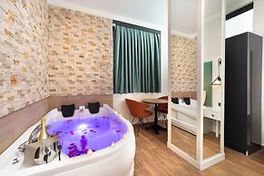 Bakırköy DES Suit Otel