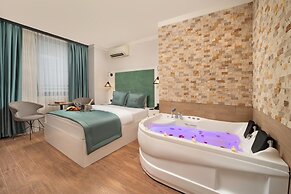 Bakırköy DES Suit Otel