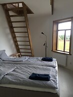 Flyingehus Gårdshotell