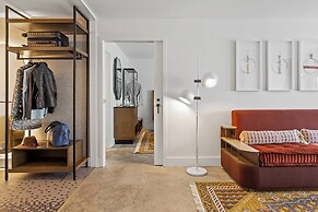 Yours Truly DC, Vignette Collection by IHG