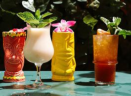 Yours Truly DC, Vignette Collection by IHG