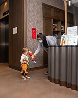 Yours Truly DC, Vignette Collection by IHG