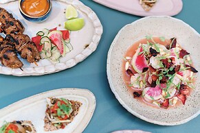 Yours Truly DC, Vignette Collection by IHG