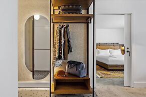 Yours Truly DC, Vignette Collection by IHG