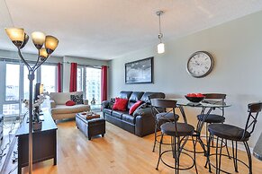 Executive High Rise Suite