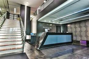 Executive High Rise Suite