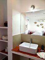 Amanecer y Mañana Private Room - Tulum Town
