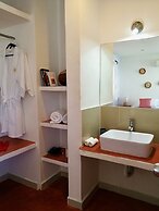Amanecer y Mañana Private Room - Tulum Town