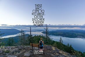 Microtel Inn & Suites by Wyndham Oyster Bay