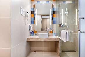 Holiday Inn Express Liuyang Development Zone by IHG