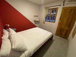 Slumber Party Montañita