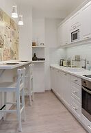 Chestnut & Eliza Suites - Superior Homes