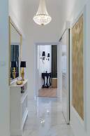 Chestnut & Eliza Suites - Superior Homes