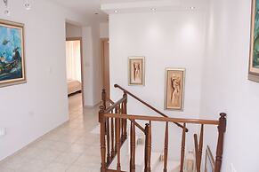 Keratea Luxury Villa - Athens Airport