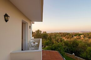 Kiriana Villa by LeaderStay