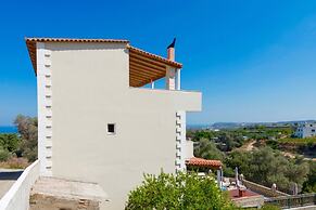 Kiriana Villa by LeaderStay