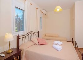 Dafni Villa by LeaderStay