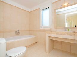 Dafni Villa by LeaderStay