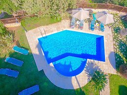 Dafni Villa by LeaderStay