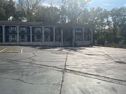 Motel 6 Vicksburg, MS