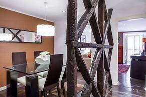 Designer Apartment in Chiado