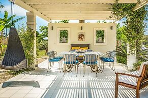 Ai Helis Beach House