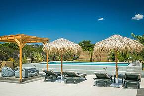 Ai Helis Beach House