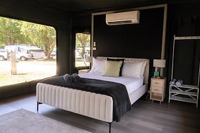 King Reef Resort