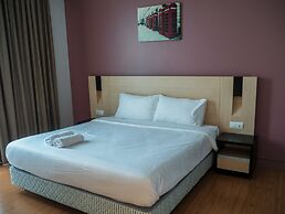 Wallace P Staycation