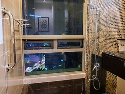 Wallace P Staycation