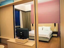 Wallace P Staycation