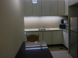 Wallace P Staycation