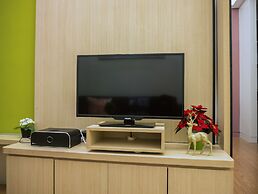 Wallace P Staycation