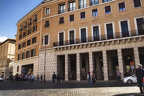 Navona Living Rome